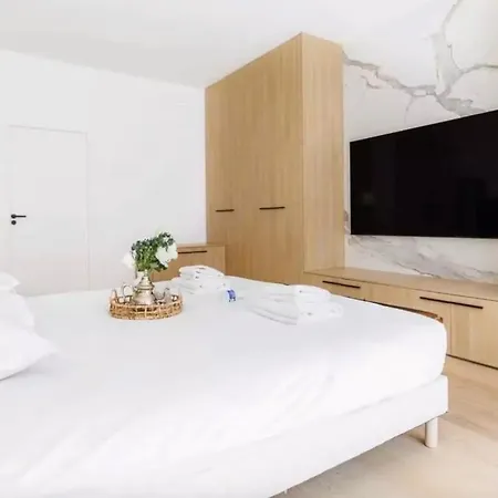 Superbe 3br Trocadero Kleber Apartment *